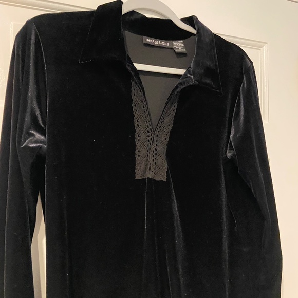 Impressions Tops - Impressions Velour Black Long Sleeve Shirt - Size Medium